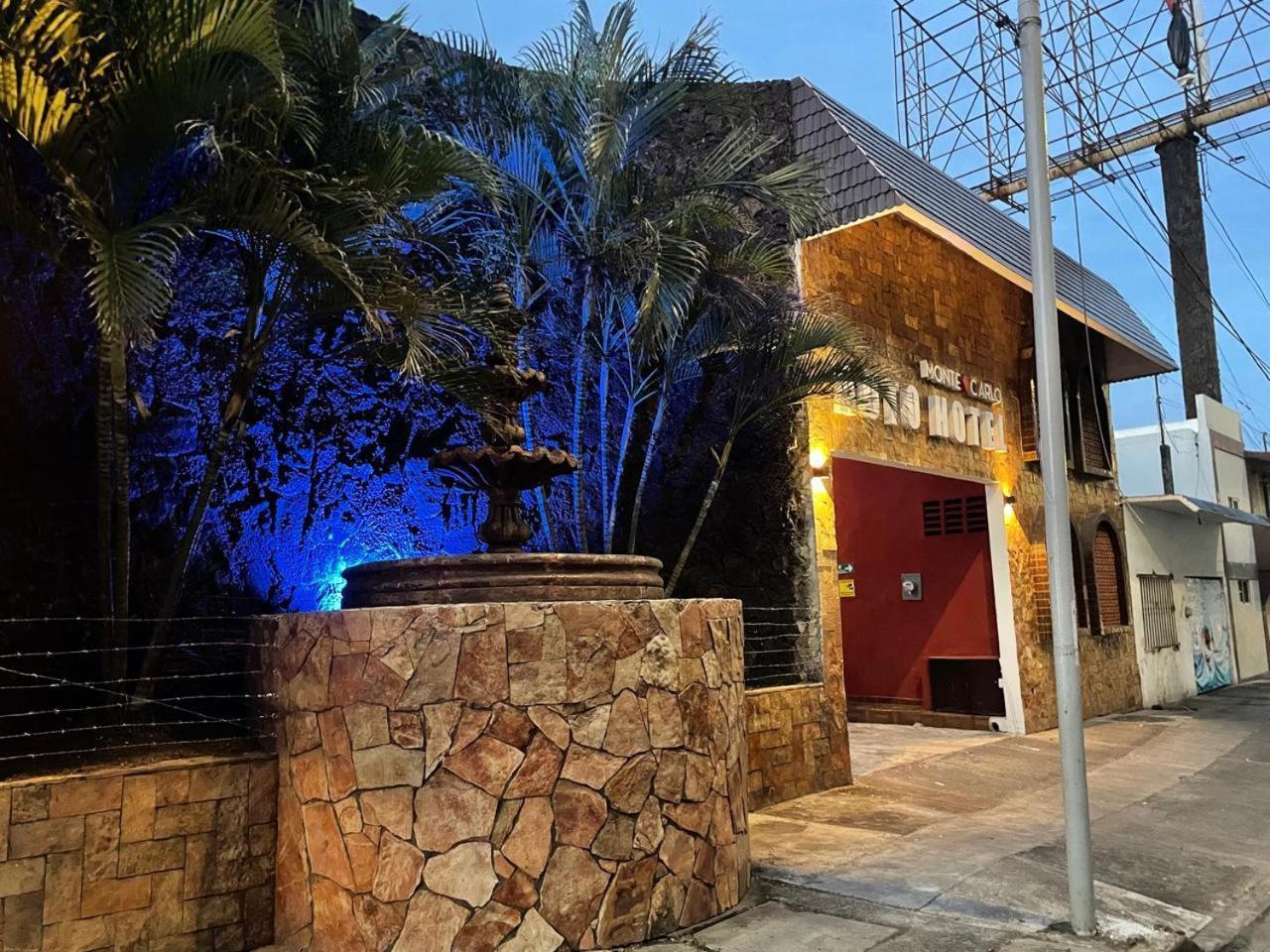 ורקרוז Auto Hotel Monte Carlo מראה חיצוני תמונה
