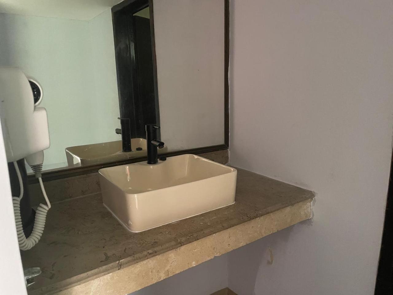 ורקרוז Auto Hotel Monte Carlo מראה חיצוני תמונה