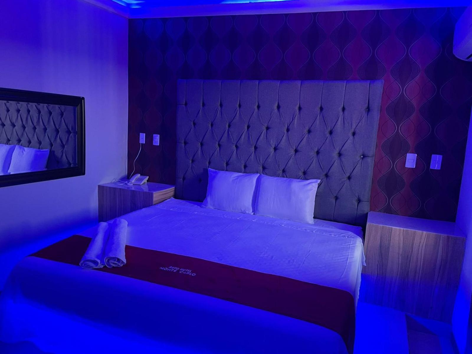 ורקרוז Auto Hotel Monte Carlo מראה חיצוני תמונה